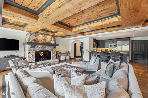 130 Daybreak Rd #R907, Avon, CO 81620