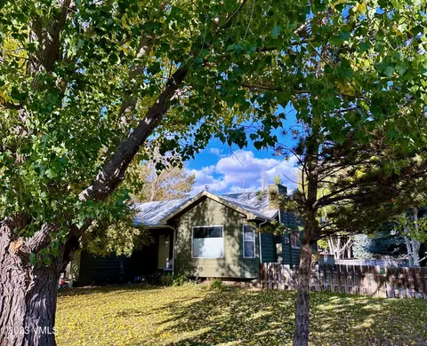 320 Golden Eagle Rd, Eagle, CO 81631