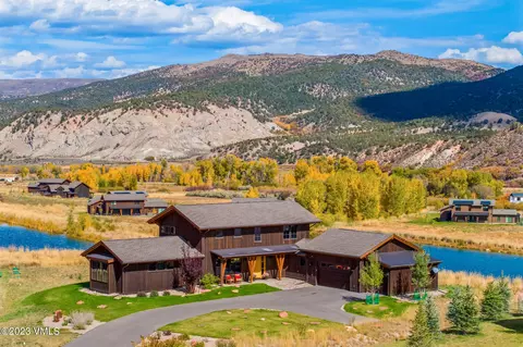 136 Hunters View Ln, Eagle, CO 81631 photo 3