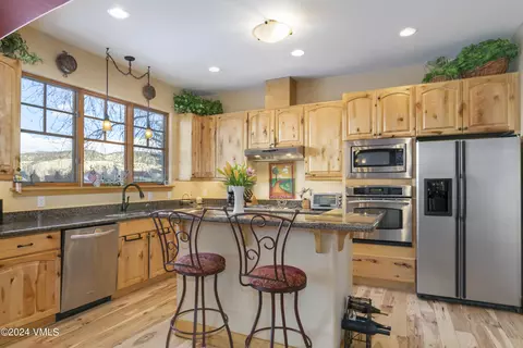 Kitchen - 119 Sawmill, Eagle, CO 81631 photo 1 of 2