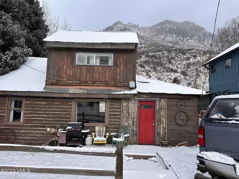 478 Eagle River St, Minturn, CO 81645