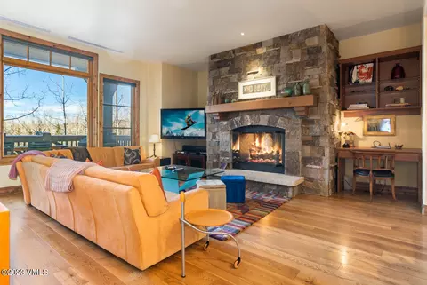 300 Prater Rd #B-307, Avon, CO 81620