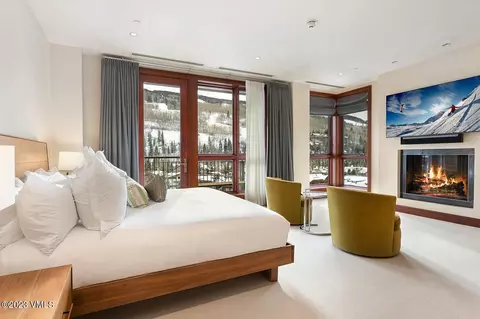 141 E Meadow Dr #PENTHOUSE B EAST, Vail, CO 81658