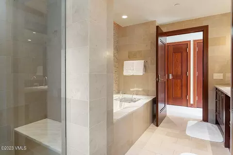 141 E Meadow Dr #PENTHOUSE B EAST, Vail, CO 81658 photo 14