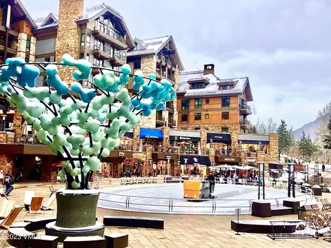 141 E Meadow Dr #PENTHOUSE B EAST, Vail, CO 81658 photo 33