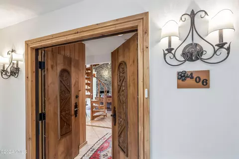 Entry Way - 103 Willow #406, Vail, CO 81657 photo 1 of 2