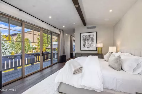 Bedroom - 1022 Eagles Nest Cir, Vail, CO 81657 photo 3 of 7