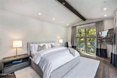 Bedroom - 1022 Eagles Nest Cir, Vail, CO 81657 photo 2 of 7