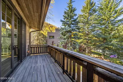 Exterior - 1022 Eagles Nest Cir, Vail, CO 81657 photo 2 of 5