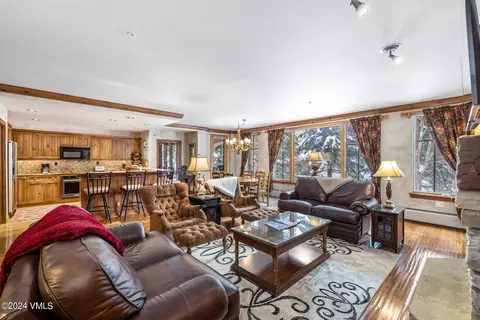51 Offerson Rd #114, Beaver Creek, CO 81620