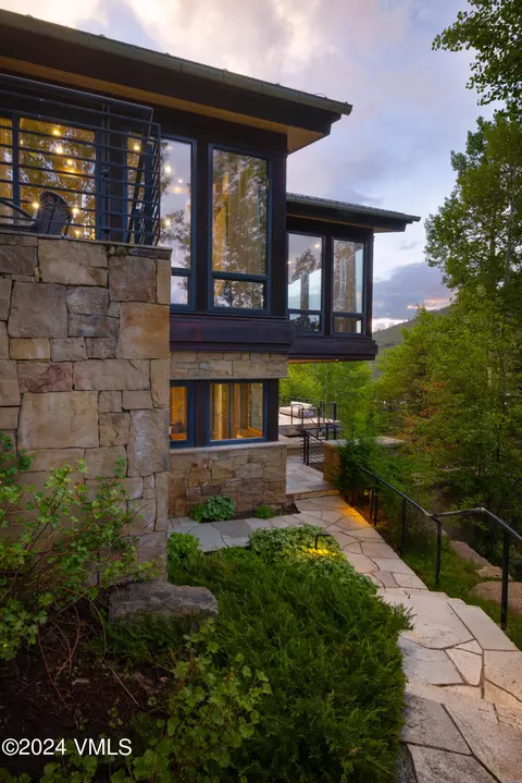 107 Rockledge Rd, Vail, CO 81657 photo 7