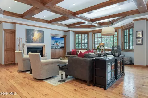 122 Scott Hill Rd #1090, Beaver Creek, CO 81620