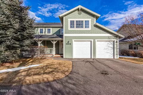 360 Chatfield Ln #B, Gypsum, CO 81637