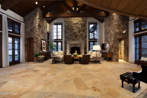 Living - 18 Rose Crown, Avon, CO 81620 photo 2 of 12