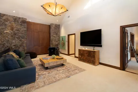 Living - 18 Rose Crown, Avon, CO 81620 photo 10 of 12