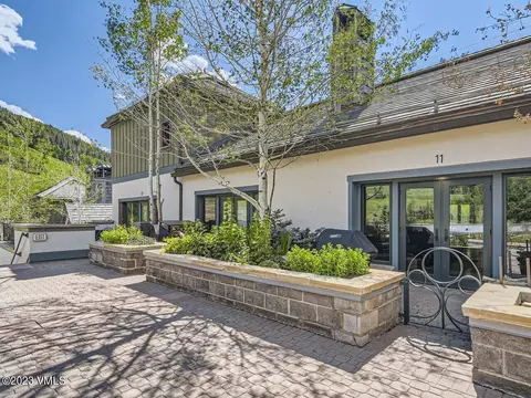 45 W Thomas Pl #R-11, Beaver Creek, CO 81620