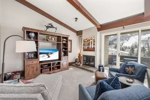 Living - 292 E Meadow Dr #664, Vail, CO 81657 photo 3 of 7