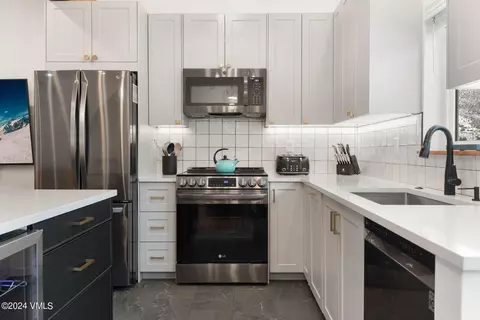 Kitchen - 314 Eagle Rd #A-3, Avon, CO 81620 photo 1 of 4