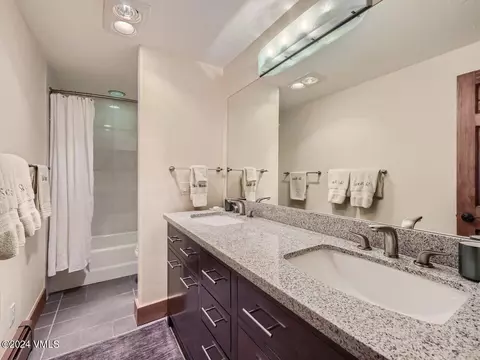 Bath - 1159 Eagle Dr, Avon, CO 81620 photo 3 of 4