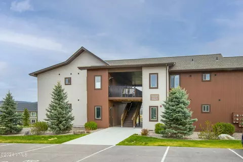 1100 Buckhorn Valley Blvd #B-202, Gypsum, CO 81637