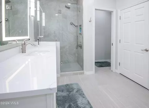Bath - 170 Greenhorn Ave, Eagle, CO 81631 photo 6 of 7