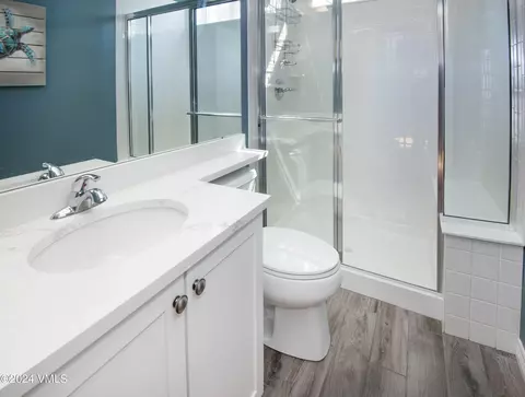 Bath - 170 Greenhorn Ave, Eagle, CO 81631 photo 1 of 7