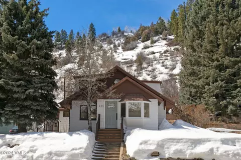 225 Pine St, Minturn, CO 81645