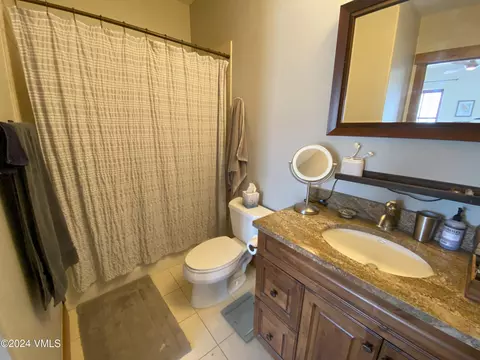 Bath - 20 Bunker Way, Eagle, CO 81631 photo 2 of 2