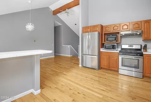 Kitchen - 6 Ring Nck, Eagle, CO 81631 photo 4 of 5