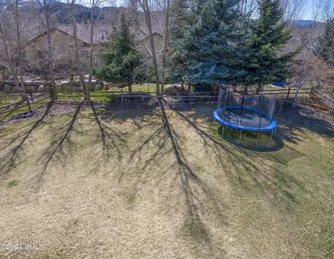 View/Area - 6 Ring Nck, Eagle, CO 81631 photo 2 of 3