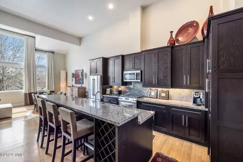 Kitchen - 70 Hackamore Rd, Edwards, CO 81632 photo 3 of 6