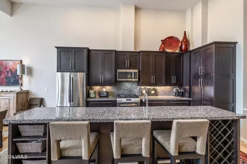 Kitchen - 70 Hackamore Rd, Edwards, CO 81632 photo 2 of 6