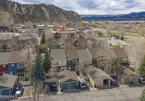 View/Area - 26 Macdonald St, Eagle, CO 81631 photo 2 of 6