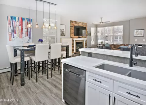 Kitchen - 26 Macdonald St, Eagle, CO 81631 photo 2 of 3