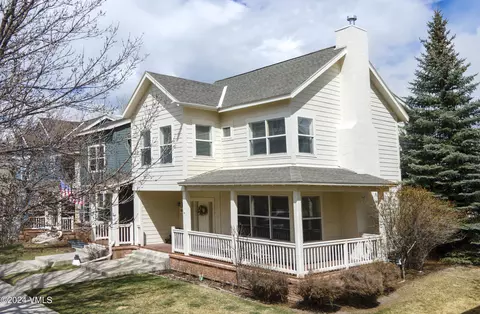 Exterior - 26 Macdonald St, Eagle, CO 81631 photo 5 of 8