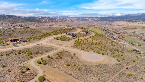 64 Avalanche Peak Way, Eagle, CO 81631 photo 9