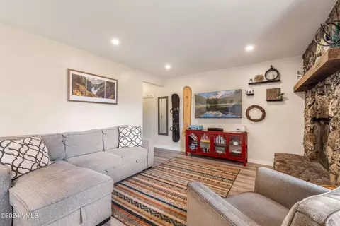 534 E Third St #W-103, Eagle, CO 81631 photo 3