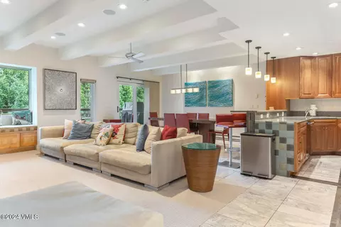 380 E Lionshead Cir #350, Vail, CO 81657