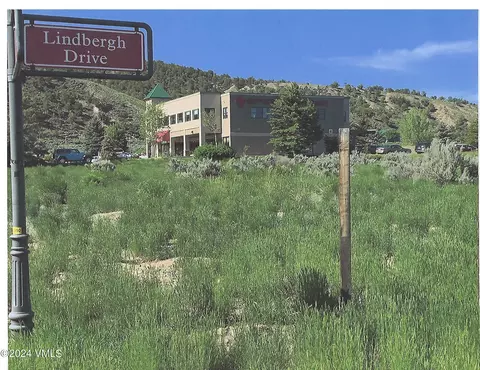 305 Lindbergh Dr, Gypsum, CO 81637