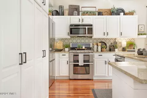 Kitchen - 628 Founders, Eagle, CO 81631 photo 2 of 8