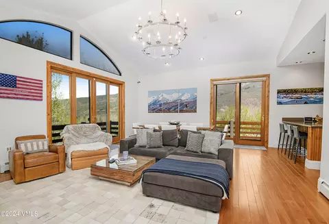314 Eagle Dr #A, Avon, CO 81620 photo 2