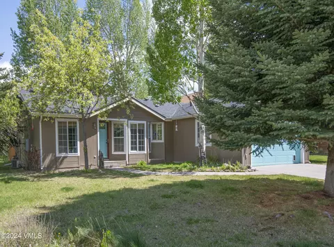 153 Indian Heights Way, Gypsum, CO 81637