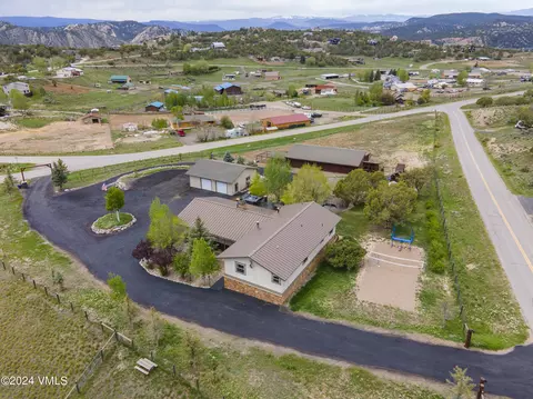 1320 Polar Star Dr, Eagle, CO 81631 photo 1