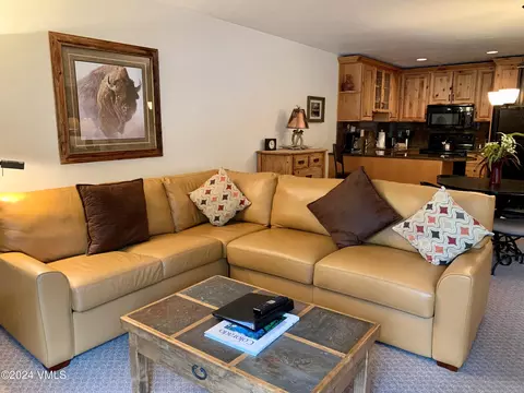114 Willow Rd #700, Vail, CO 81657
