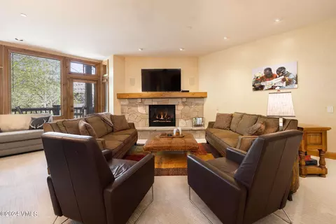 160 Cresta Rd #R302, Edwards, CO 81632