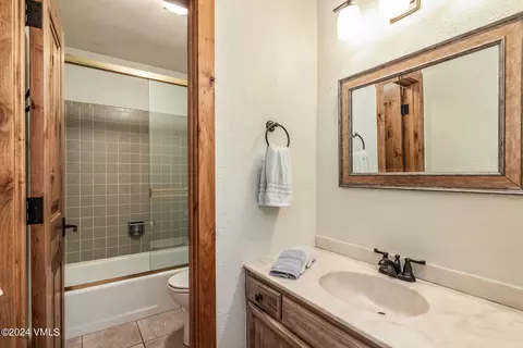 4532 E Streamside #B, Vail, CO 81657 photo 31
