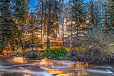 4532 E Streamside #B, Vail, CO 81657 photo 2