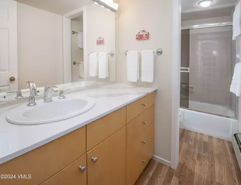 Bath - 264 Eagle Dr #107, Vail, CO 81657 photo 2 of 2