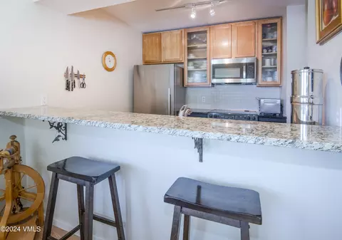 Kitchen - 264 Eagle Dr #107, Vail, CO 81657 photo 3 of 3