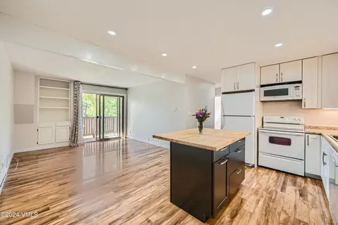 998 W Beaver Creek Blvd #E212, Avon, CO 81620